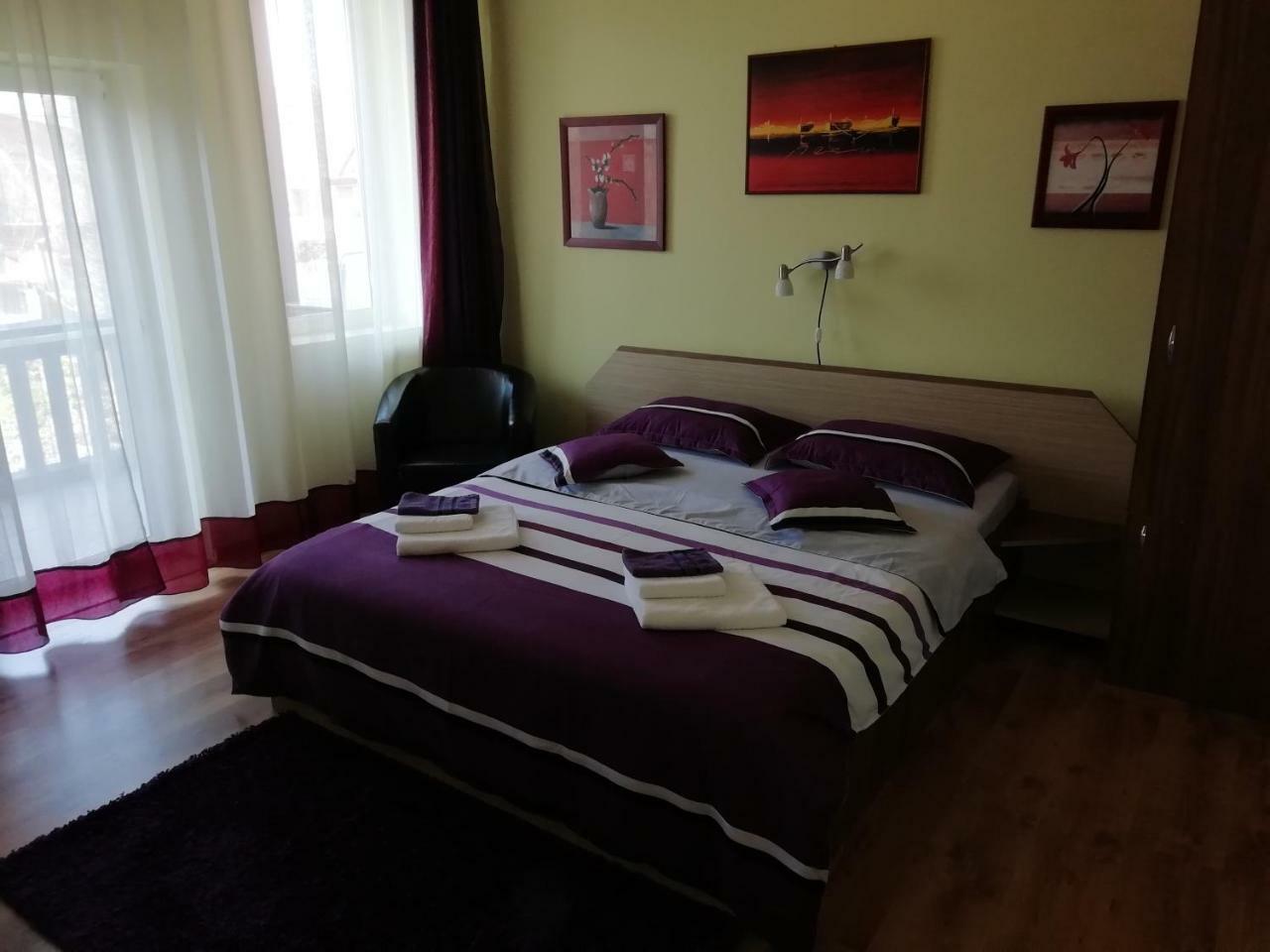Hotel Casa Julia/Adult Only à Sovata Extérieur photo